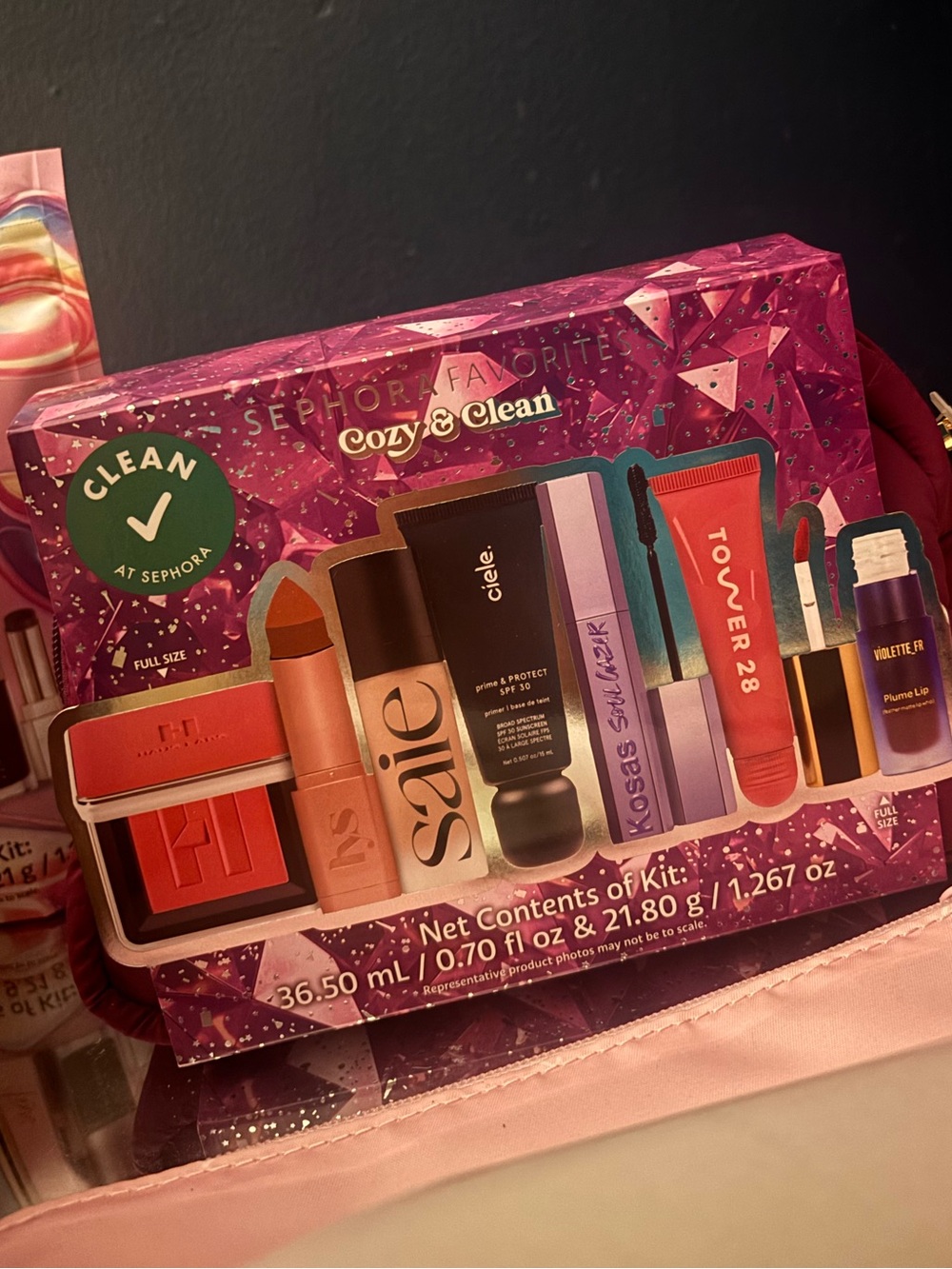 Holiday Sephora favorites giftset cozy & clean w makeup bag